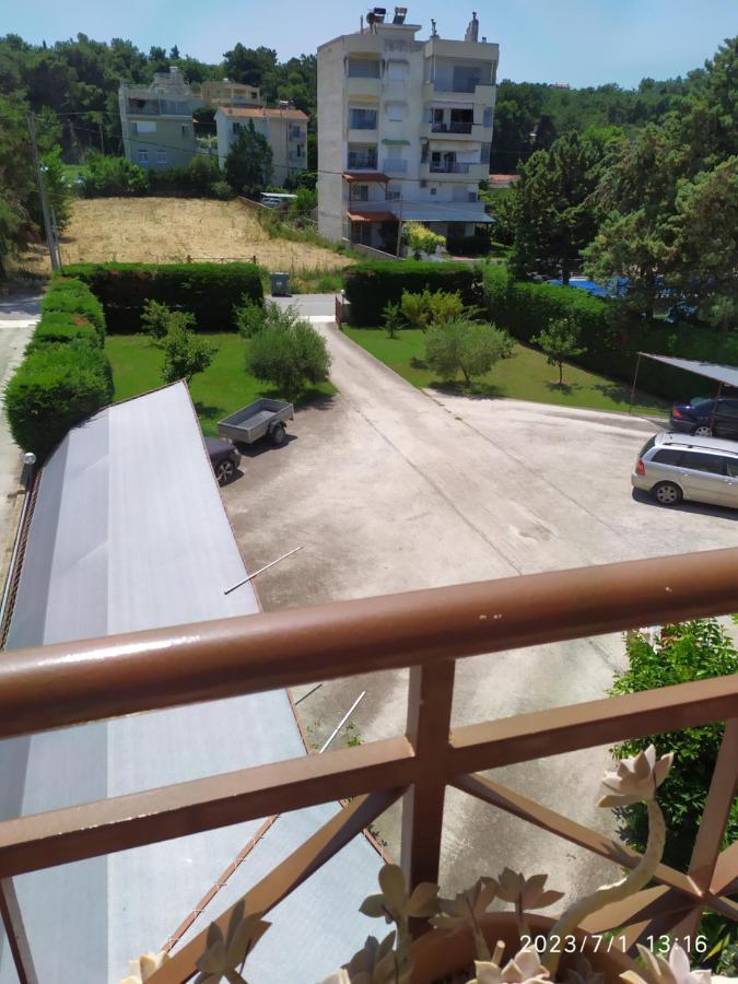 Luxury Apartment In Front Of The Sea In Agia Triada Exterior foto